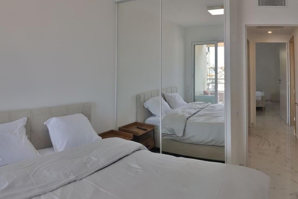 Port Azur Apartman Vallauris Kültér fotó