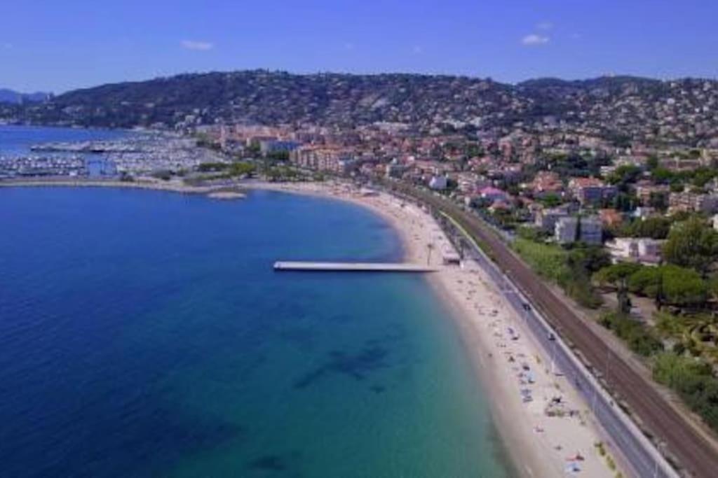 Port Azur Apartman Vallauris Kültér fotó